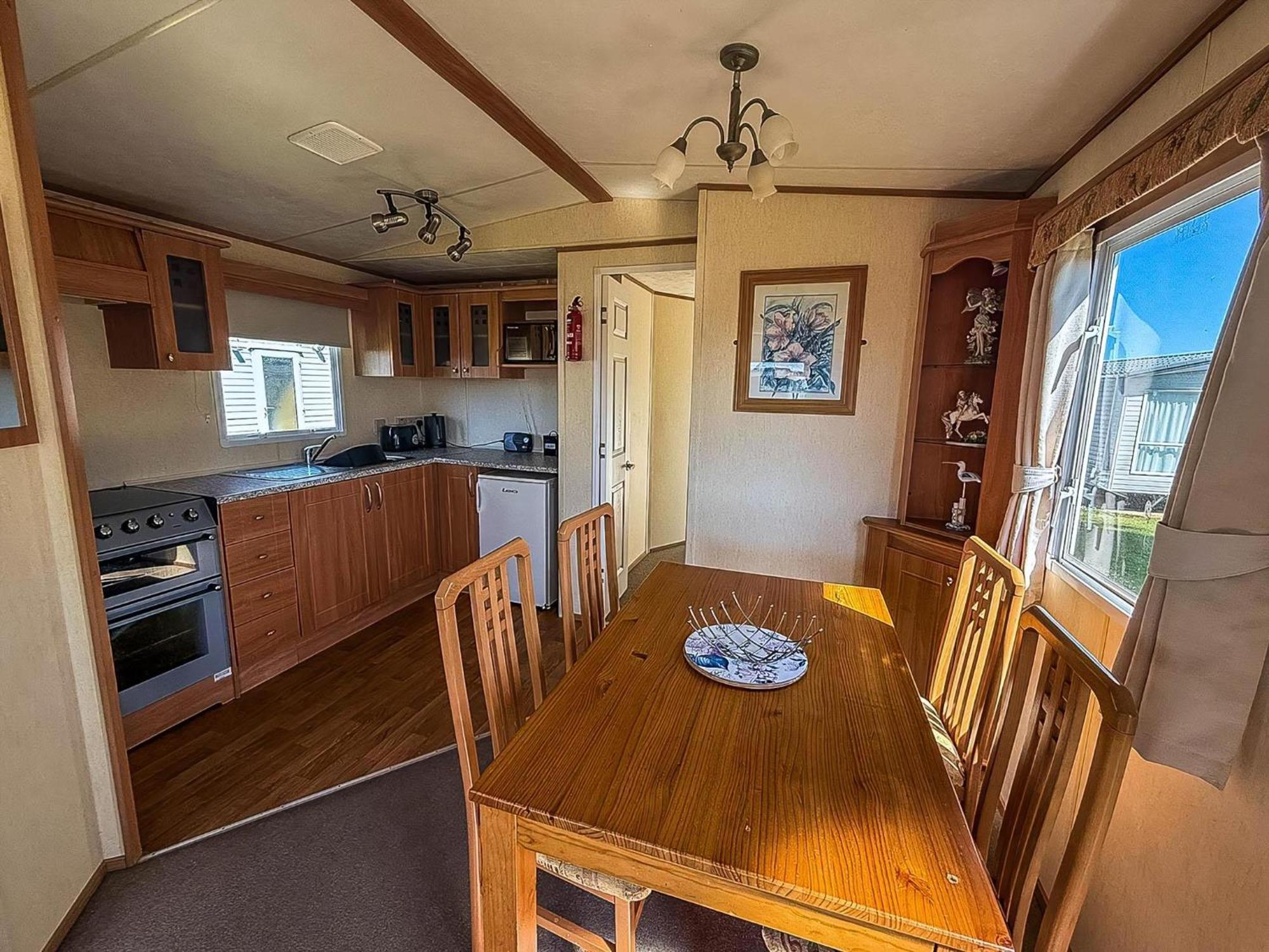 Caravan By The Sea At California Cliffs Holiday Park In Norfolk Ref 50014B Great Yarmouth Exterior foto